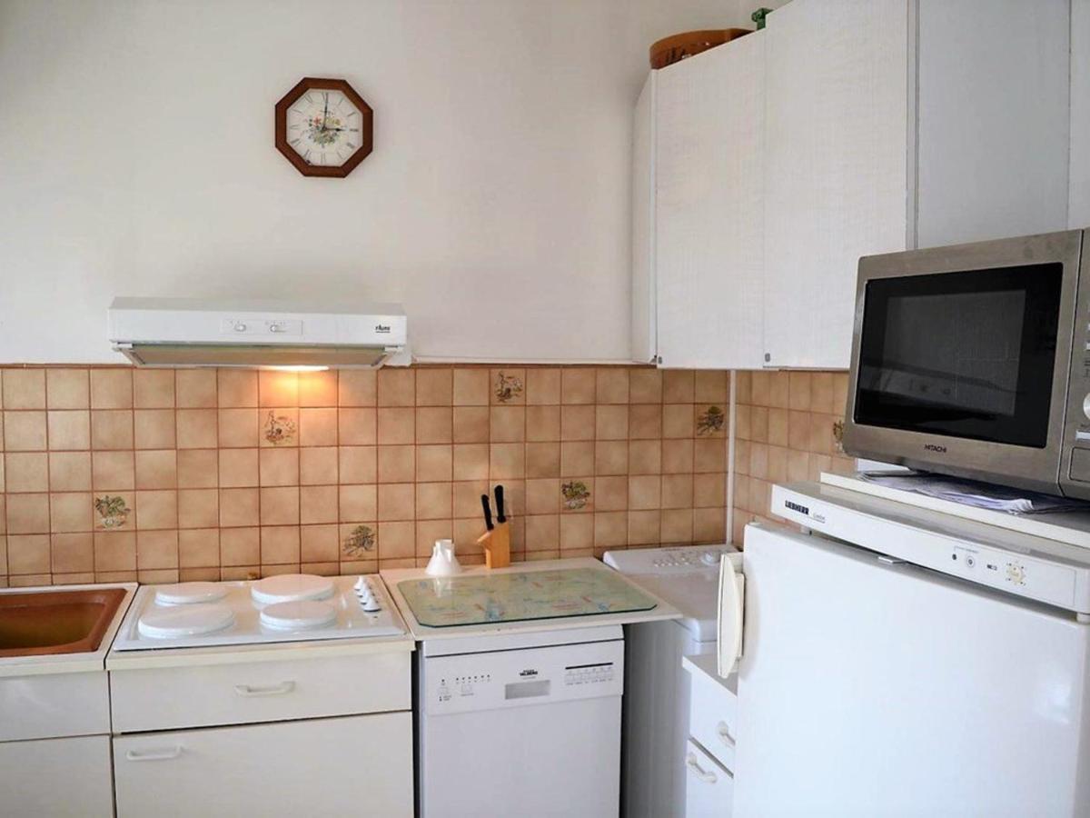 Studio Climatise Au Lavandou Avec Terrasse, Parking Et Environnement Calme - 3 Couchages - Fr-1-251-167 Льо Лаванду Екстериор снимка